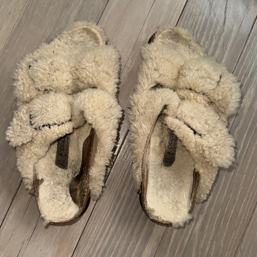Birkenstock Shearling Lined Crisscross Mules in Cream